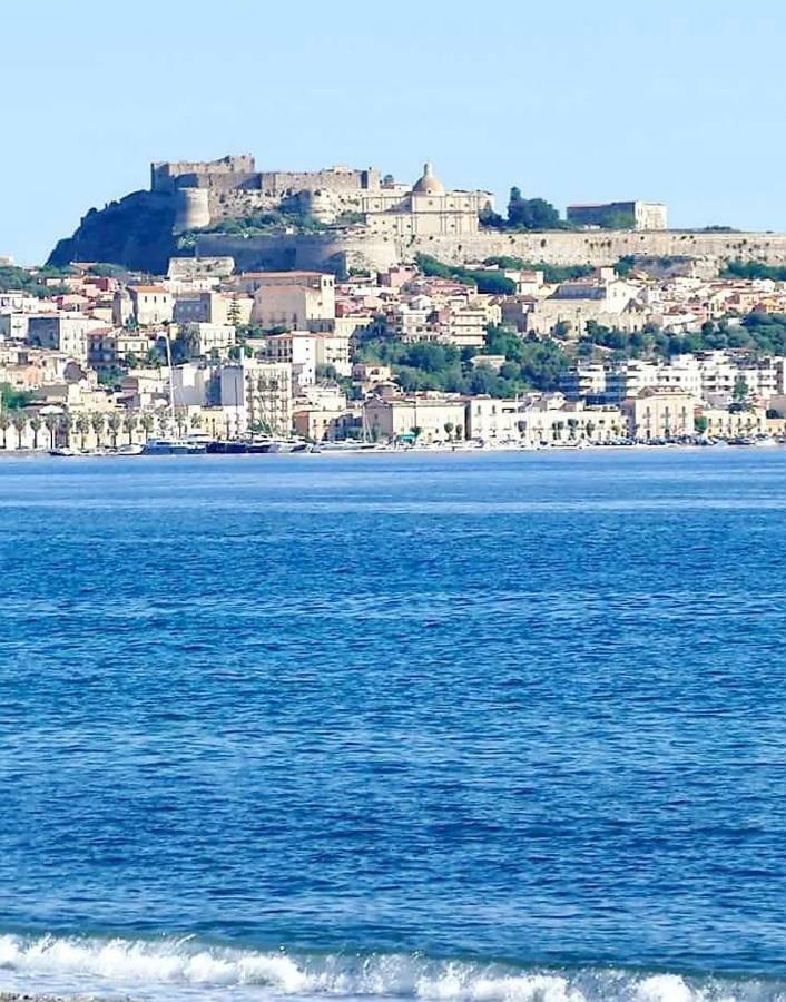 La Casetta Alla Tonnara 밀라초 외부 사진